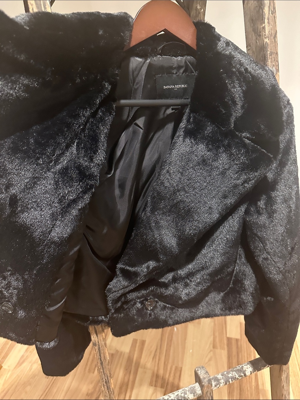 Banana Republic Factory Black Plush Faux-Fur Cropped Jacket - Picture 3 of 4